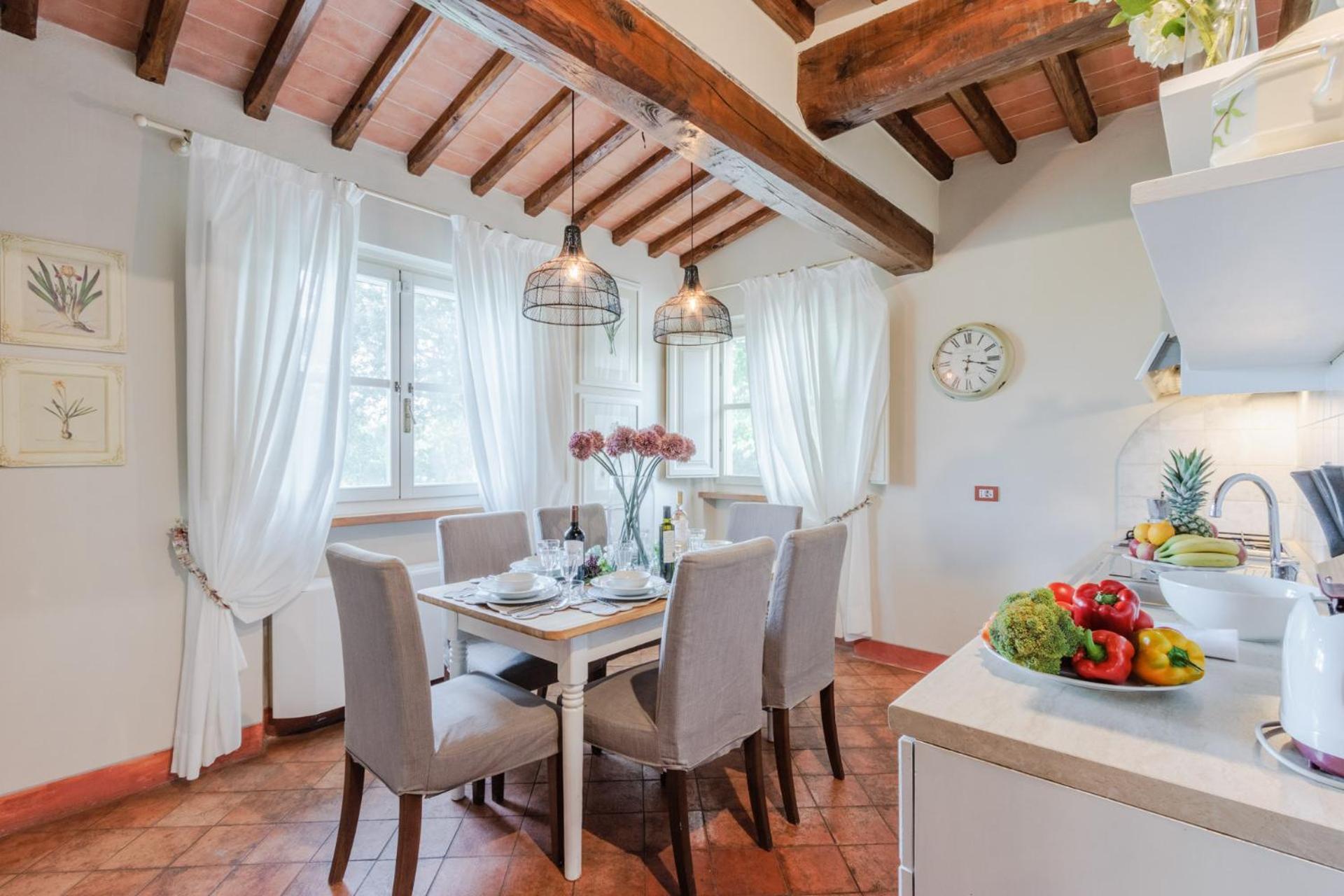 Cicale 3 Bedrooms Farmhouse With Shared Pool Λούκα Εξωτερικό φωτογραφία