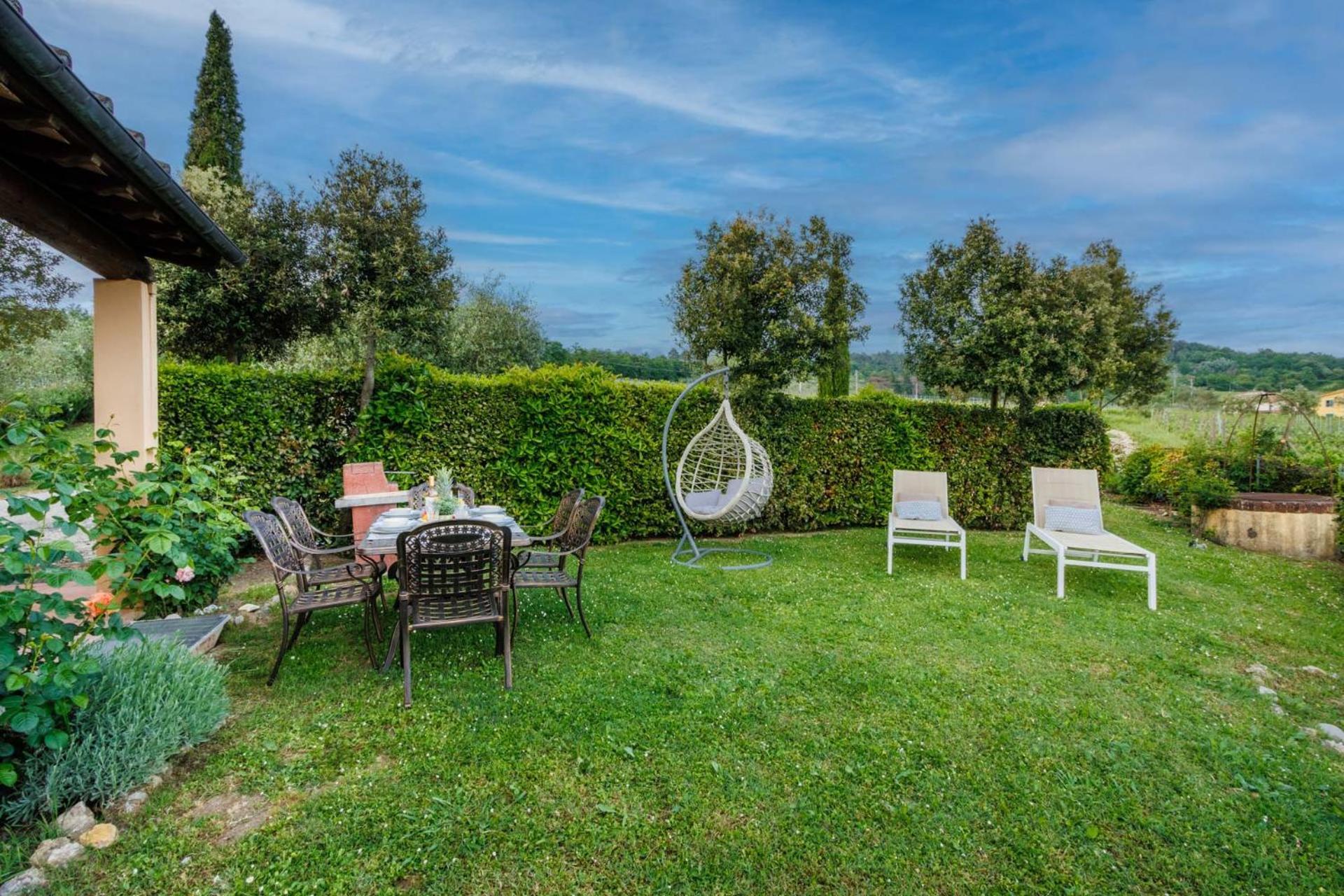 Cicale 3 Bedrooms Farmhouse With Shared Pool Λούκα Εξωτερικό φωτογραφία