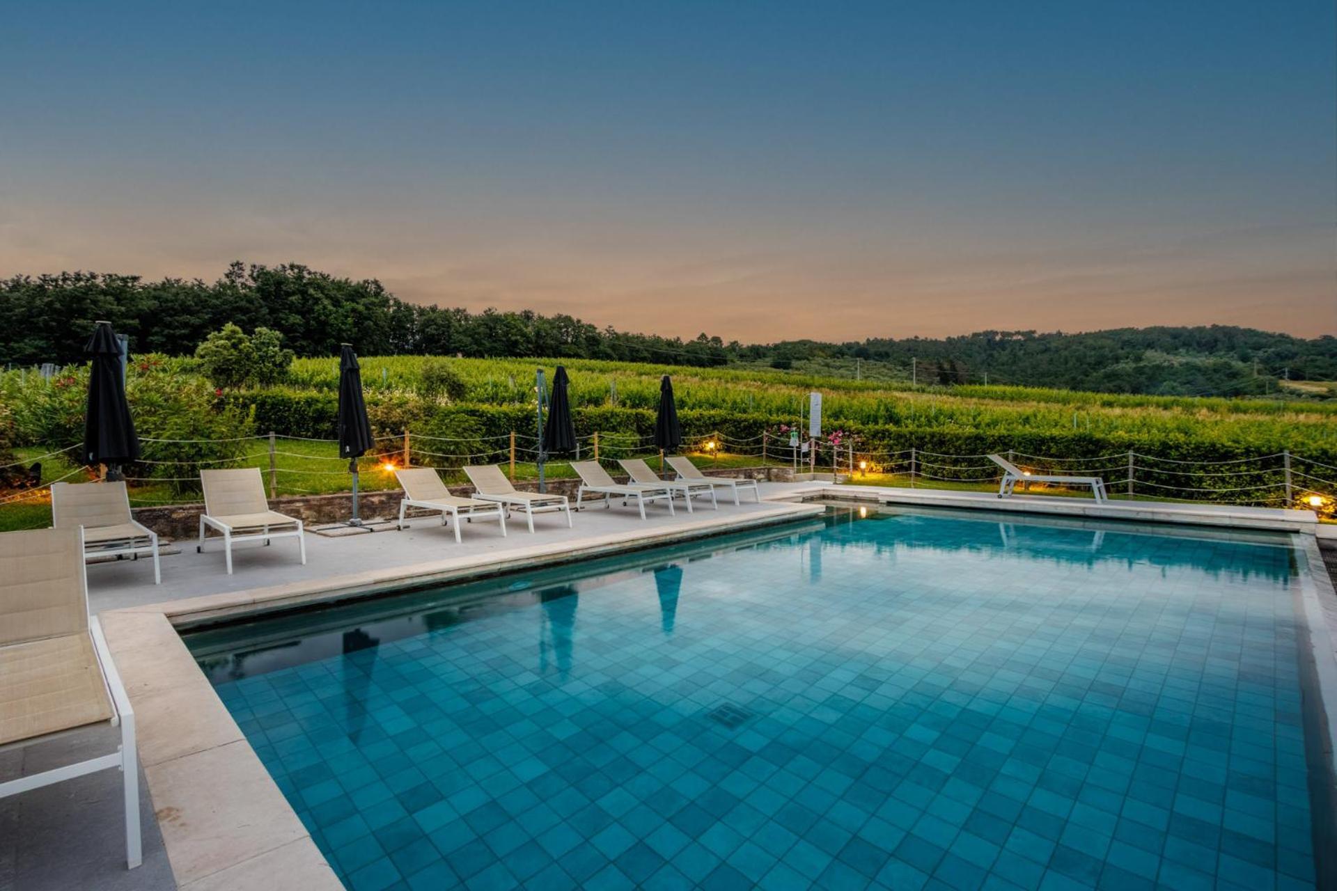 Cicale 3 Bedrooms Farmhouse With Shared Pool Λούκα Εξωτερικό φωτογραφία